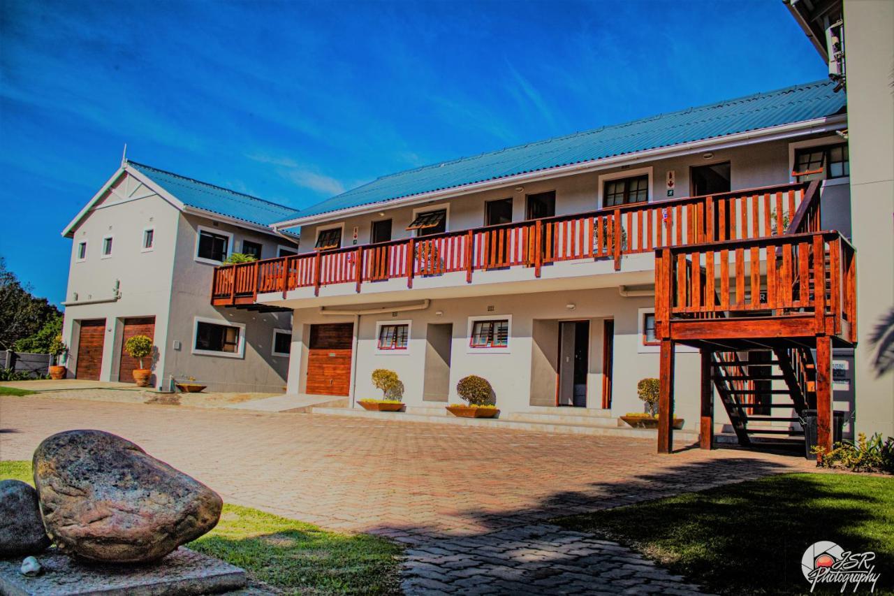 On The Estuary Hotel Knysna Exterior photo